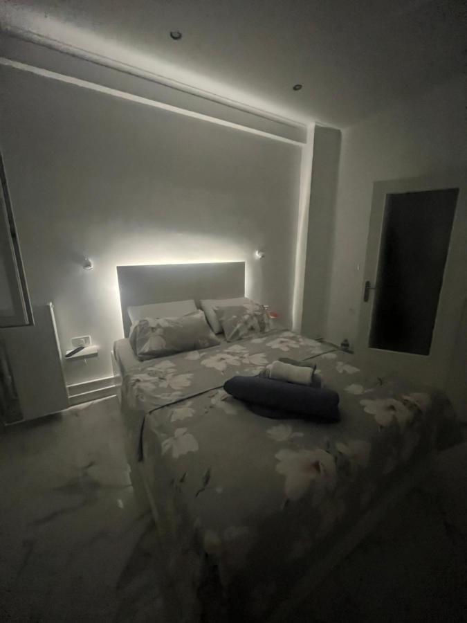 White Apartment أثينا المظهر الخارجي الصورة