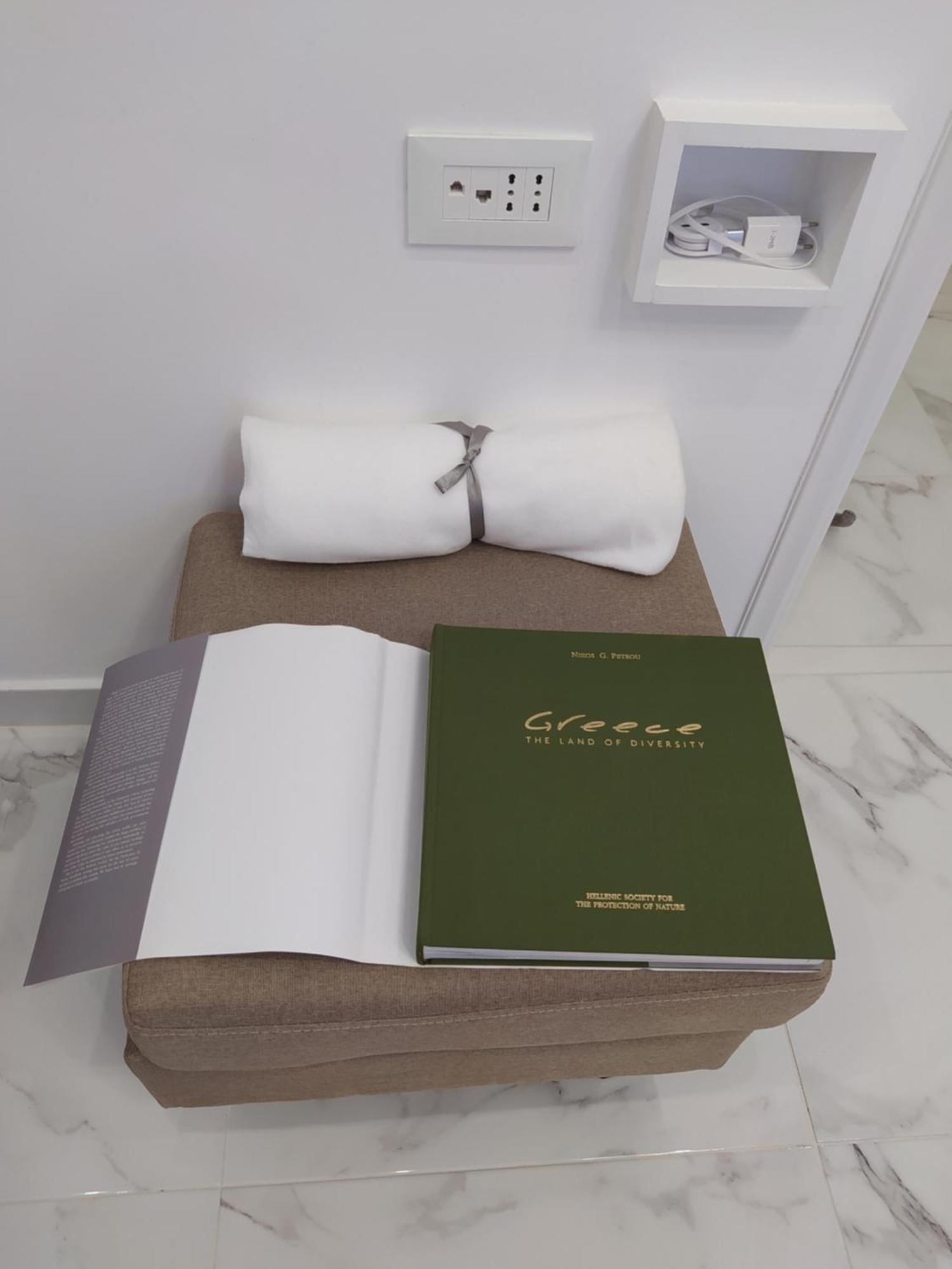 White Apartment أثينا المظهر الخارجي الصورة